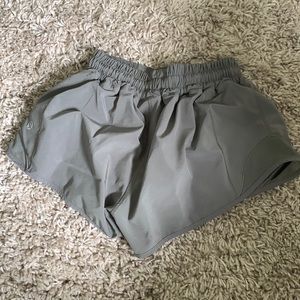 Lululemon Size 2 2.5” Shorts